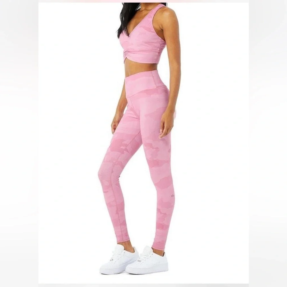 ALO Yoga Pink Camo Patterned Leggings High rise Tights Medium